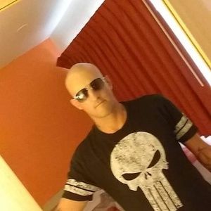 Meet your Posher, Jonathan